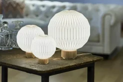 Le Klint 375 Bordlampe fra> Spots