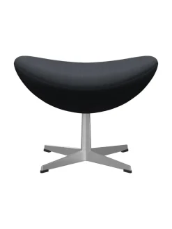 Fritz Hansen 3127 Fodskammel til Ægget af Arne Jacobsen stofgr. 1><noscript><img width=