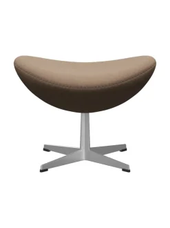 Fritz Hansen 3127 Fodskammel til Ægget af Arne Jacobsen stofgr. 1><noscript><img width=
