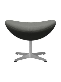 Fritz Hansen 3127 Fodskammel til Ægget af Arne Jacobsen stofgr. 1><noscript><img width=