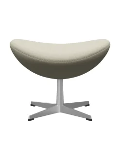 Fritz Hansen 3127 Fodskammel til Ægget af Arne Jacobsen stofgr. 1><noscript><img width=