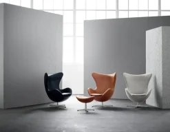 Fritz Hansen 3316 Ægget af Arne Jacobsen stofgr. 2><noscript><img width=
