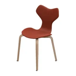 Fritz Hansen 4130 Grand Prix med træben af Arne Jacobsen><noscript><img width=