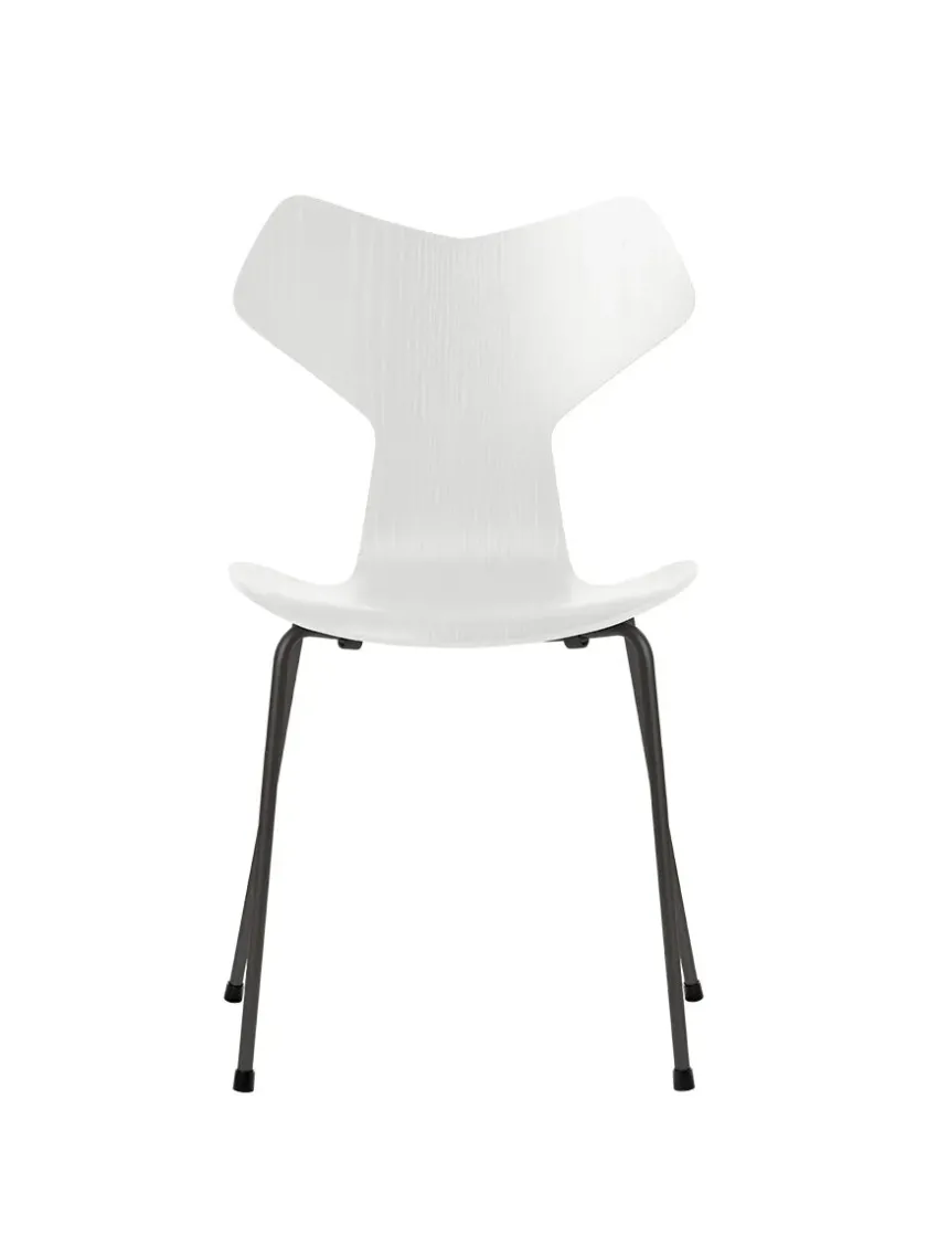 Fritz Hansen 3130 Grand Prix stol i farvet ask af Arne Jacobsen> Spisebordsstole