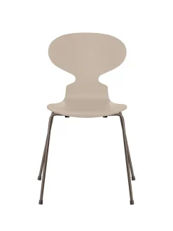 Fritz Hansen 3101 Myren Stol lakeret af Arne Jacobsen><noscript><img width=