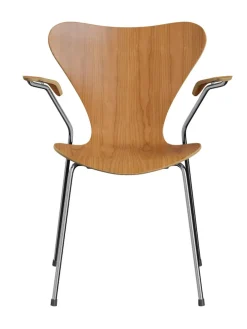 Fritz Hansen 3207 Serie 7 Armstol af Arne Jacobsen><noscript><img width=