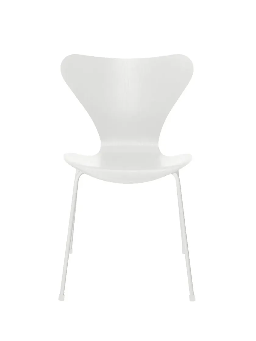 Fritz Hansen 3107 Serie 7 stol i farvet ask af Arne Jacobsen> Spisebordsstole