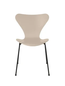 Fritz Hansen 3107 Serie 7 stol lakeret af Arne Jacobsen><noscript><img width=
