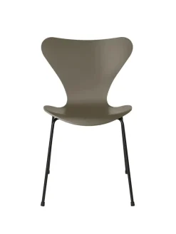 Fritz Hansen 3107 Serie 7 stol lakeret af Arne Jacobsen><noscript><img width=