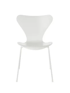 Fritz Hansen 3107 Serie 7 stol lakeret af Arne Jacobsen><noscript><img width=