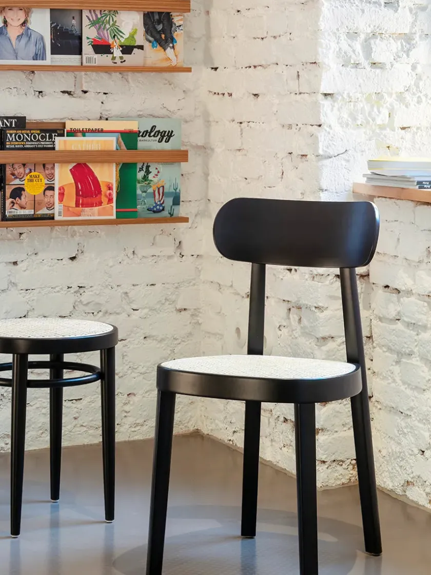 Thonet 118 Spisebordsstol, sort fra> Spisebordsstole