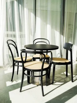 Thonet 214 Spisestol, bøg fra><noscript><img width=