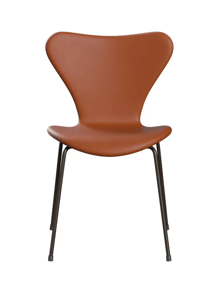 Fritz Hansen 3107 stol, fuldpolstret Essential læder sort / krom stel af Arne Jacobsen> Spisebordsstole