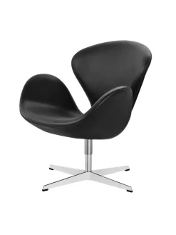 Fritz Hansen 3320 Svanen i stof (prisgruppe 1) af Arne Jacobsen><noscript><img width=