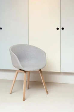 HAY About a Chair AAC22 forsidepolstret, hvid skal fra><noscript><img width=