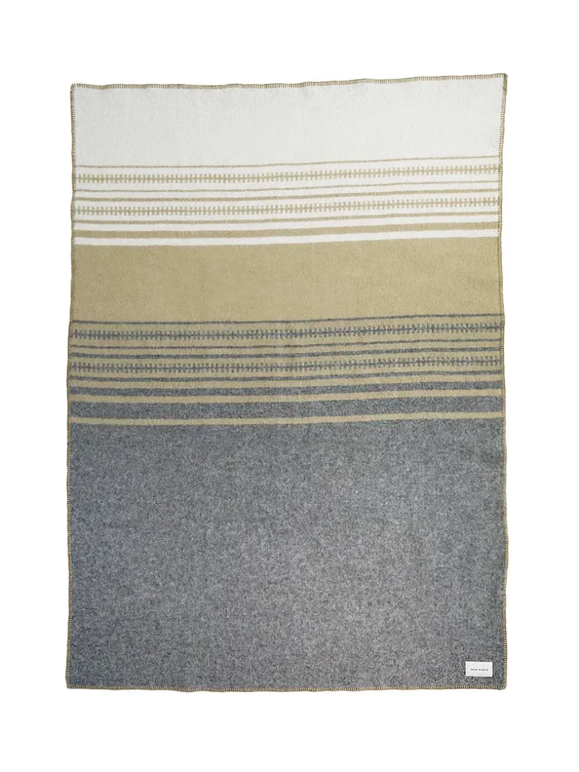 Hein Studio Aiyana no. 02 Plaid fra> Puder Og Plaider