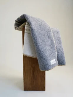 Hein Studio Aiyana no. 02 Plaid fra><noscript><img width=