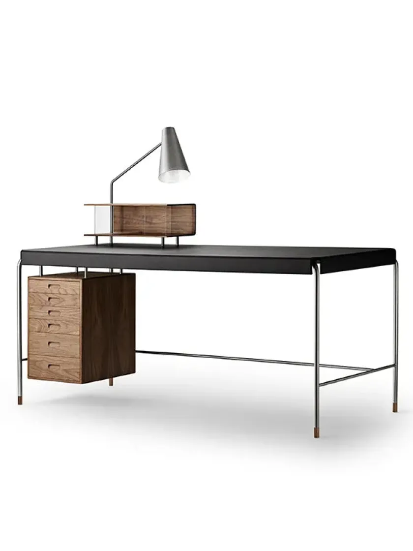 Carl Hansen & Søn AJ52 Society Table fra> Skriveborde