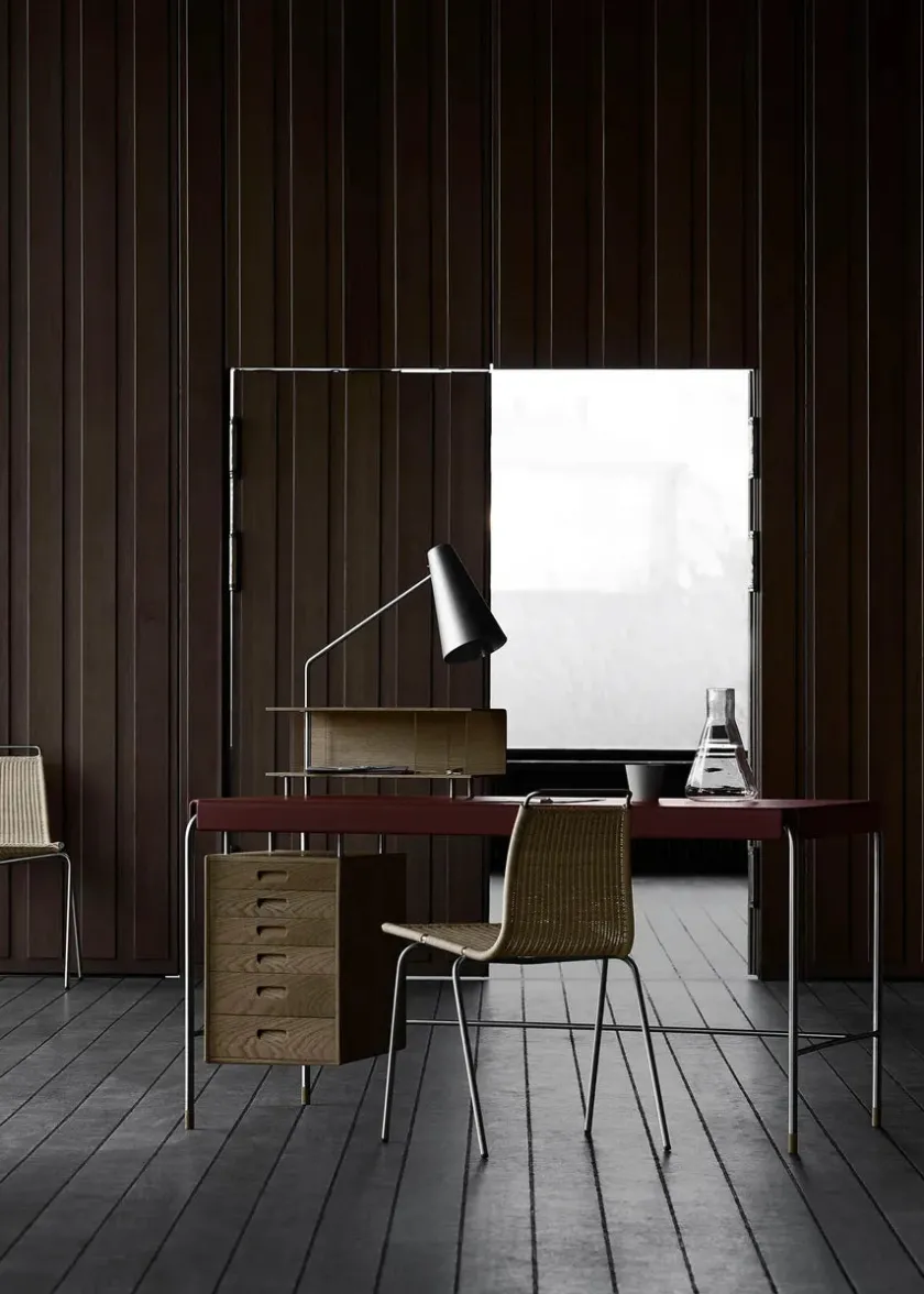 Carl Hansen & Søn AJ52 Society Table fra> Skriveborde