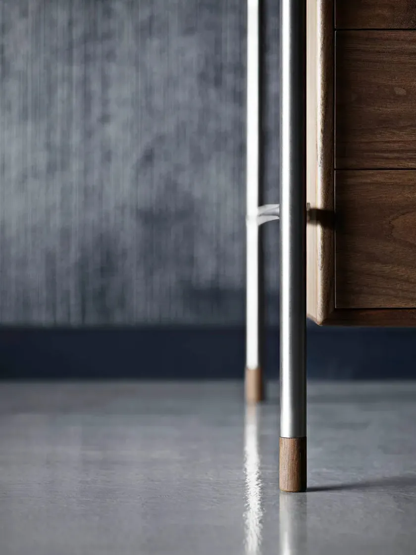 Carl Hansen & Søn AJ52 Society Table fra> Skriveborde