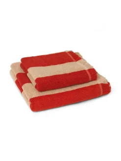 Ferm Living Alee Bath Towel, light camel/red fra><noscript><img width=