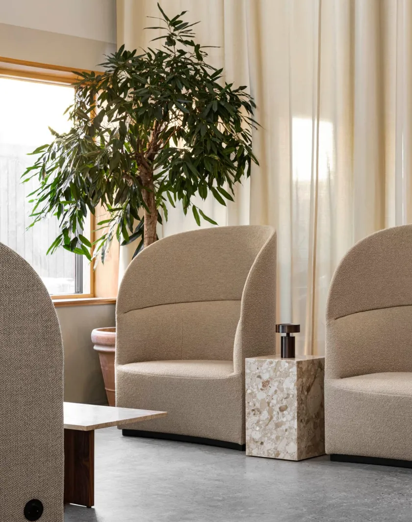 Audo Copenhagen Androgyne Lounge Table, stone/marble fra> Sofaborde