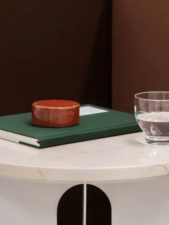 Audo Copenhagen Androgyne Side Table fra><noscript><img width=