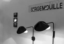 Editions Serge Mouille Antony Small Wall Bedside Lamp af Serge Mouille><noscript><img width=
