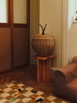 Ferm Living Apple Braided Storage fra>Børn Gaver|Gaver Til Børn