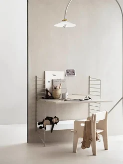 String Furniture Arbejdsbord fra String> Reolsystemer