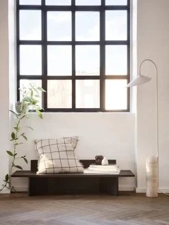 Ferm Living Arum Gulvlampe fra><noscript><img width=