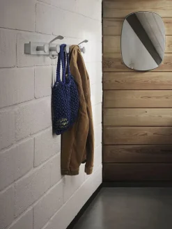 Muuto Avail Coat Rack fra><noscript><img width=
