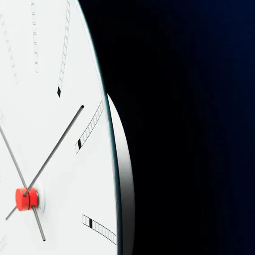 Arne Jacobsen Clocks Bankers club vægur af Arne Jacobsen (Ø: 48)> Gaver Til Ham|Vægure