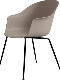 GUBI Bat Spisestol, conic base fra><noscript><img width=