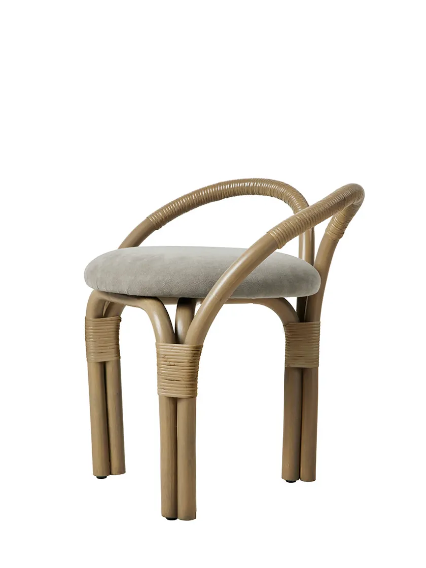GUBI Bistra Stool fra> Skamler