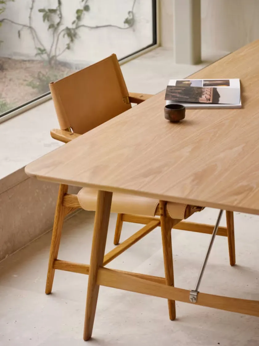 Carl Hansen & Søn BM1160 Jagtbordet, 210 x 82 cm. af Børge Mogensen> Spiseborde