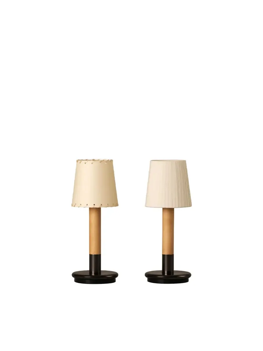 Santa & Cole Básica M2 Bordlampe fra Santa and Cole> Spots