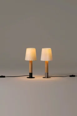 Santa & Cole Básica M2 Bordlampe fra Santa and Cole><noscript><img width=