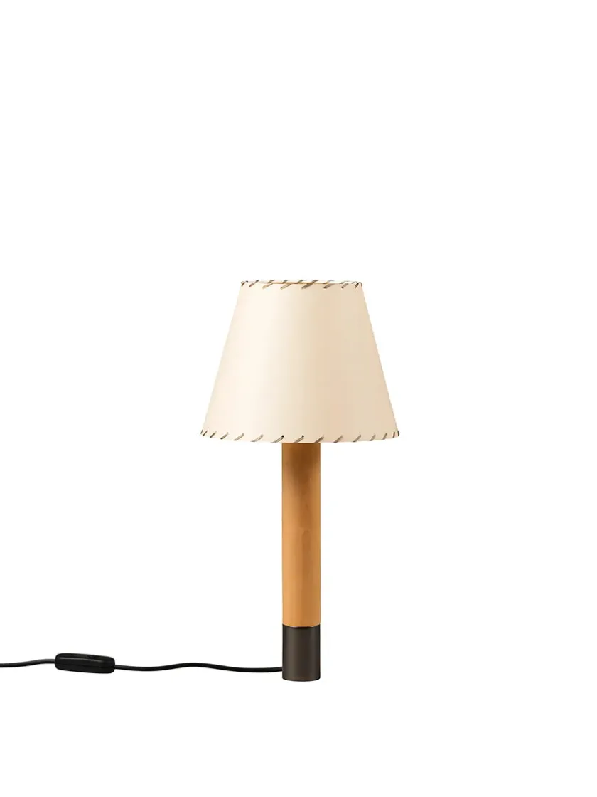 Santa & Cole Básica Mínima Bordlampe fra Santa and Cole> Spots
