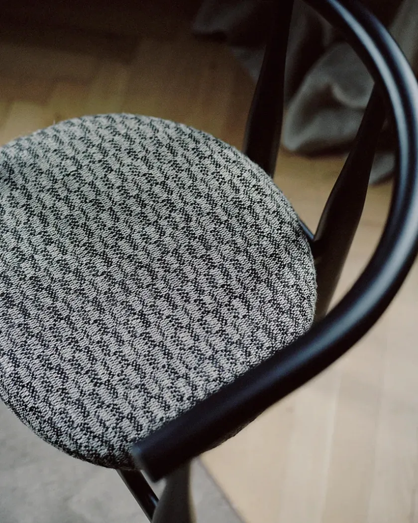 New Works Bukowski Chair, sort fra> Spisebordsstole