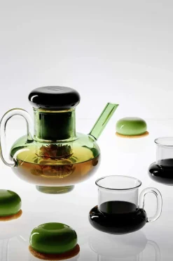 Tom Dixon Bump Tea Cups Black fra> Service