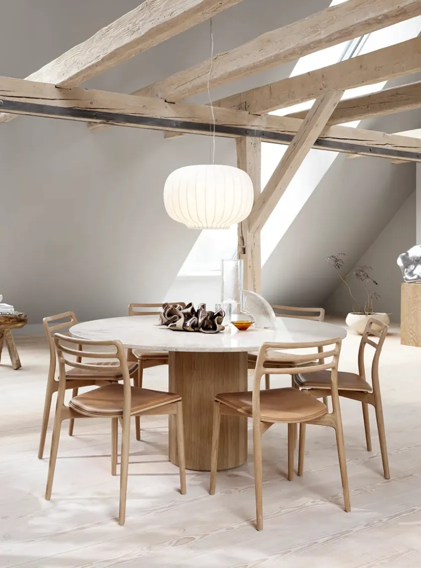 Vipp Cabin bord Ø150, beige marmor fra> Spiseborde