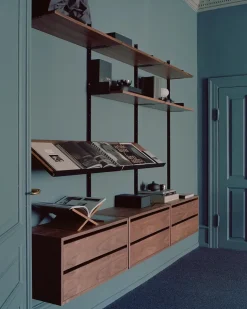 New Works Cabinet Low w. Drawers fra> Skænke