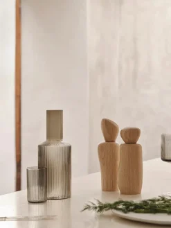 Ferm Living Cairn Grinder, Dark Brown fra><noscript><img width=