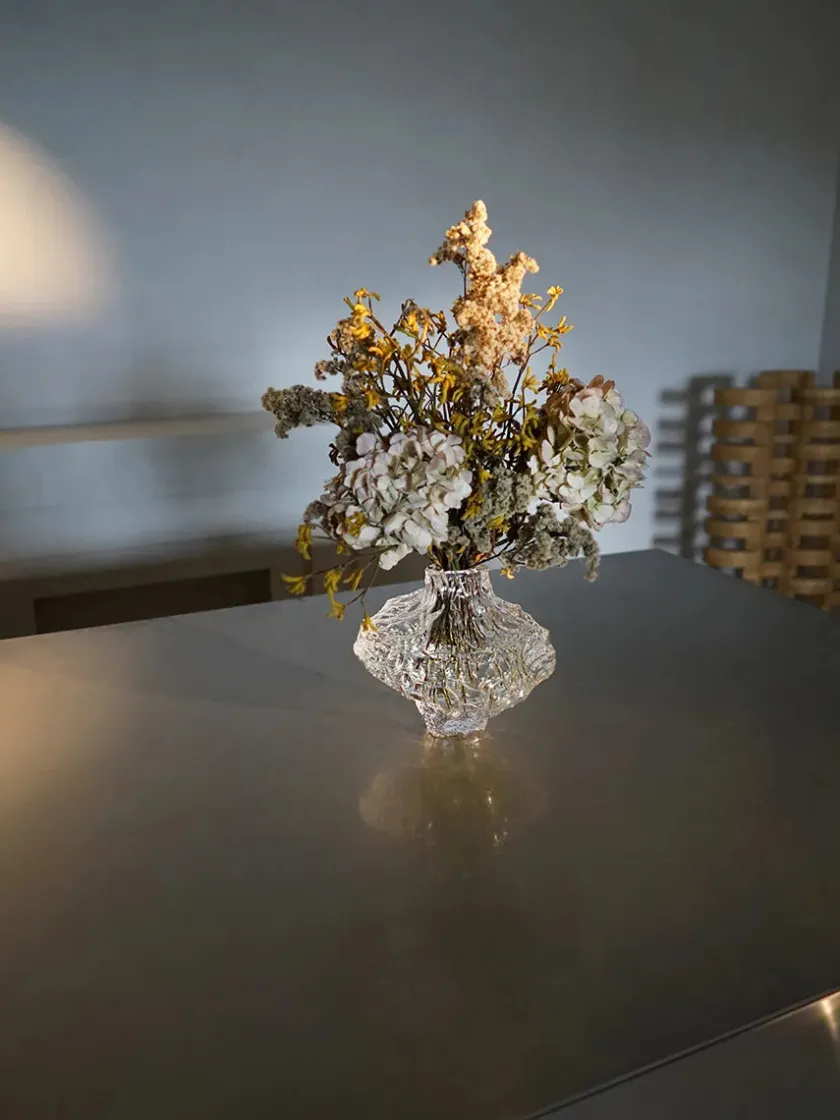 Hein Studio Canyon Vase Large, smoke fra> Gaver Til Hende|Vaser