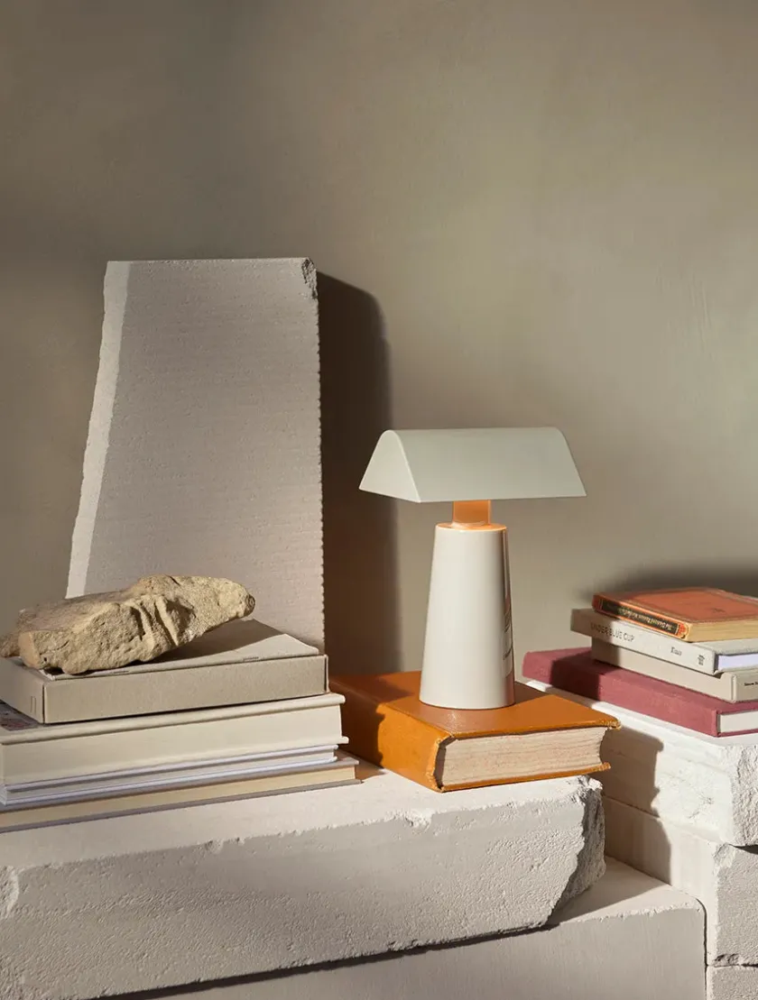 &Tradition Caret bordlampe fra> Gaver Til Ham|Portable Lamper