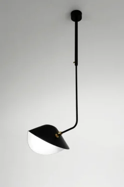 Editions Serge Mouille Ceiling Lamp Bookshelves Curved af Serge Mouille> Pendler|Spots