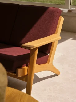 Carl Hansen & Søn CH292 2 pers. sofa, eg olie af Hans J. Wegner><noscript><img width=