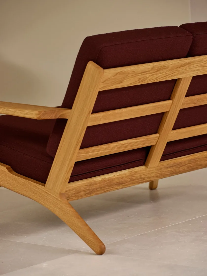 Carl Hansen & Søn CH292 2 pers. sofa, eg olie af Hans J. Wegner> Sofaer