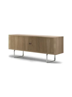 Carl Hansen & Søn CH825 Credenza Skænk af Hans J. Wegner> Skænke